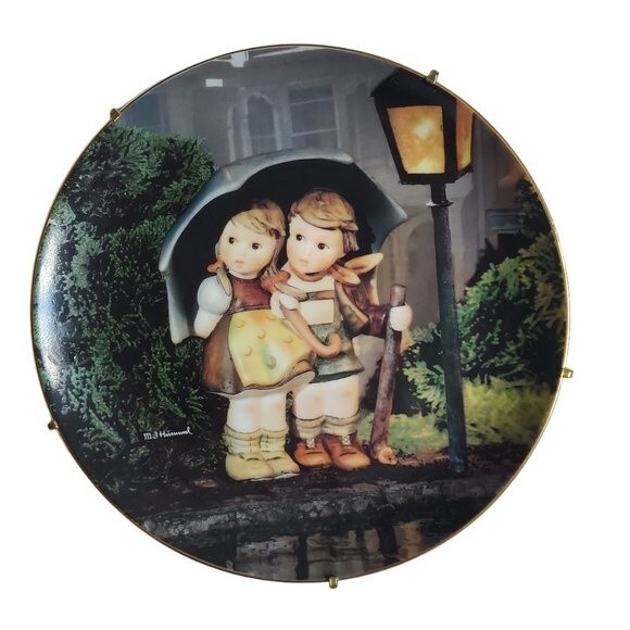 Stormy Weather by M. I. Hummel collector plate # L02785 - Picture 1 of 4